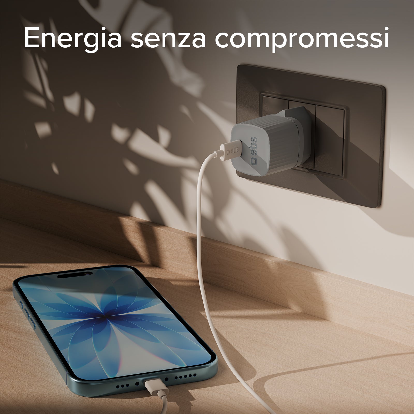 Caricatore caricabatterie con materiale GRS