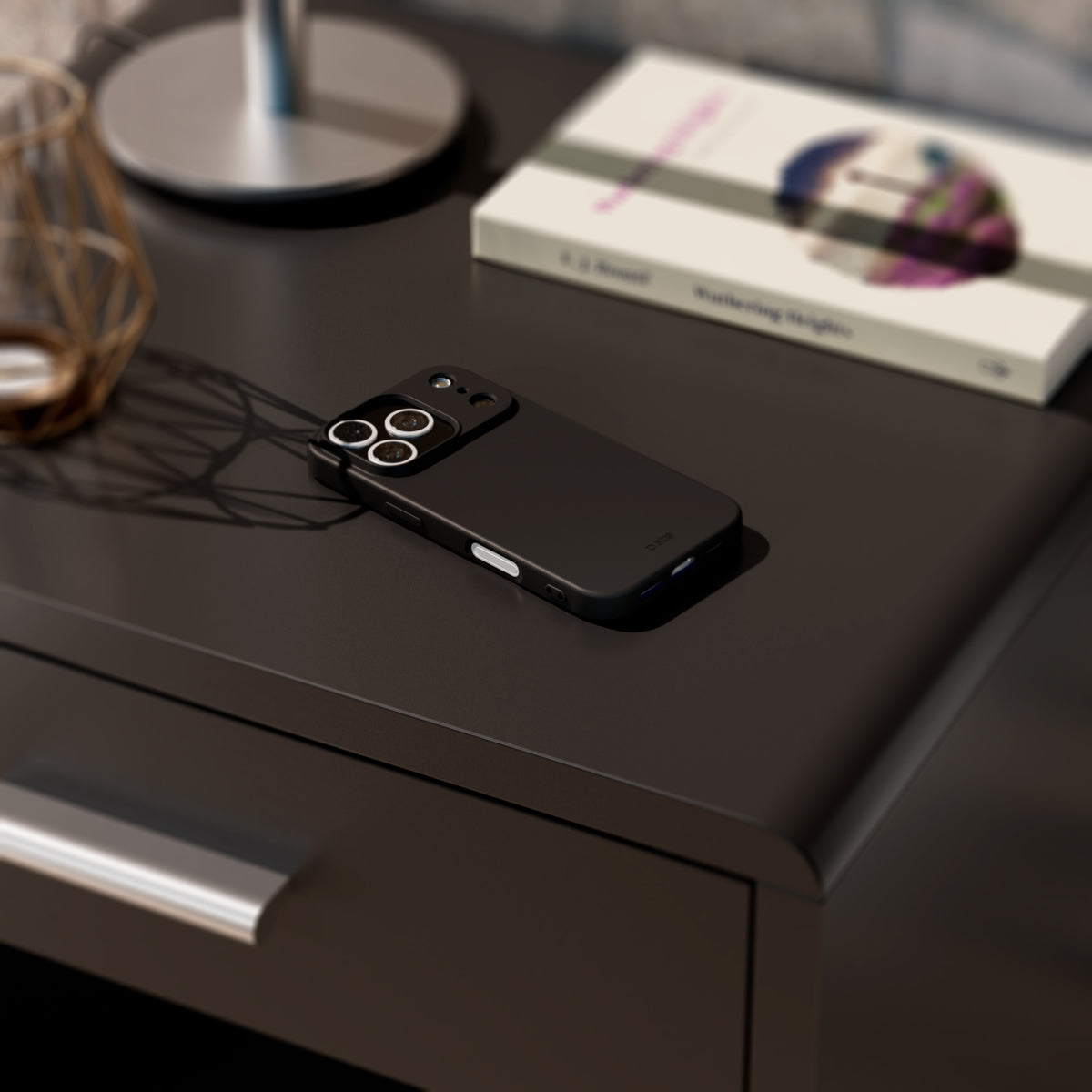 Cover Instinct per iPhone 18 Pro/17 Pro