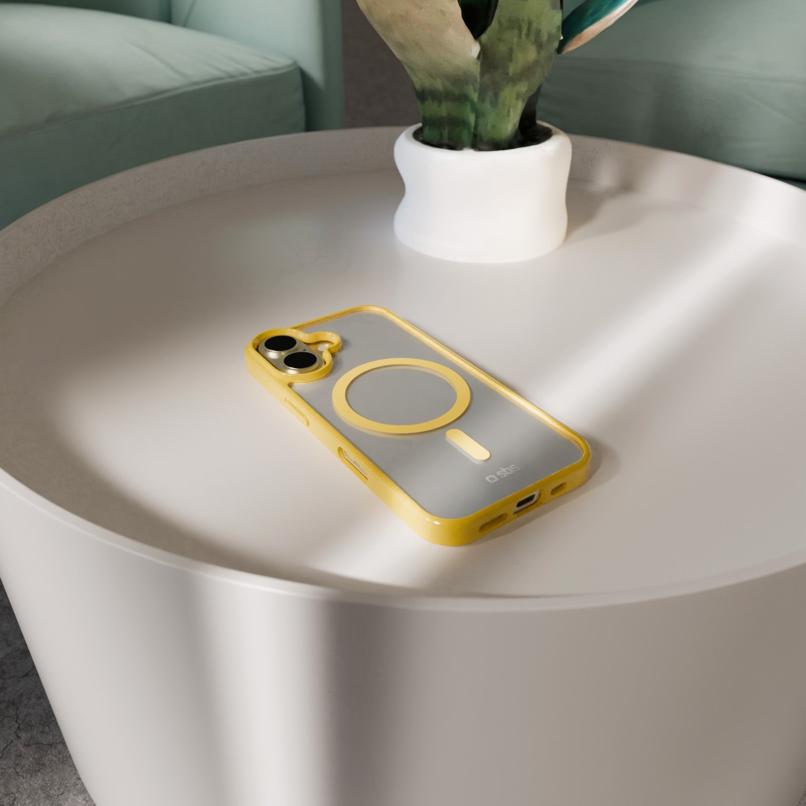Funda para iPhone 16 con bordes de color, compatible con carga MagSafe
