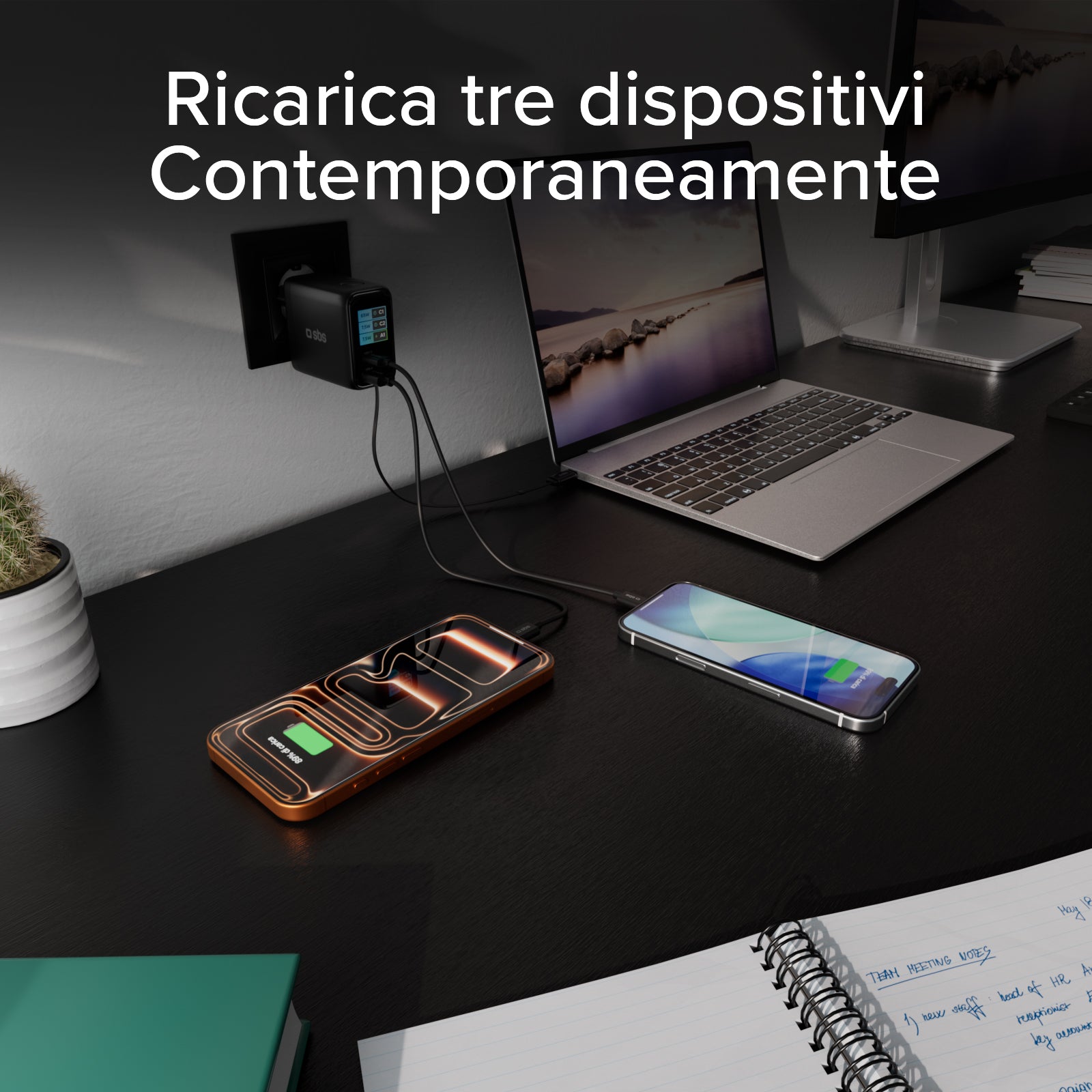 Chargeur 100W avec port USB-C, USB-A, câble USB-C extensible et écran TFT