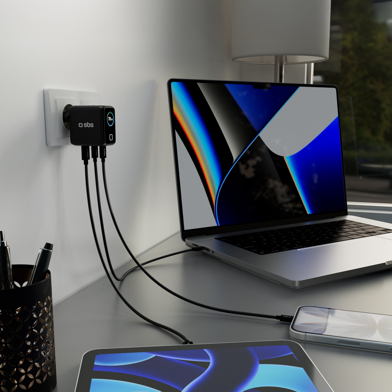 Chargeur intelligent 70 W USB-C avec écran TFT et Power Control 2.0