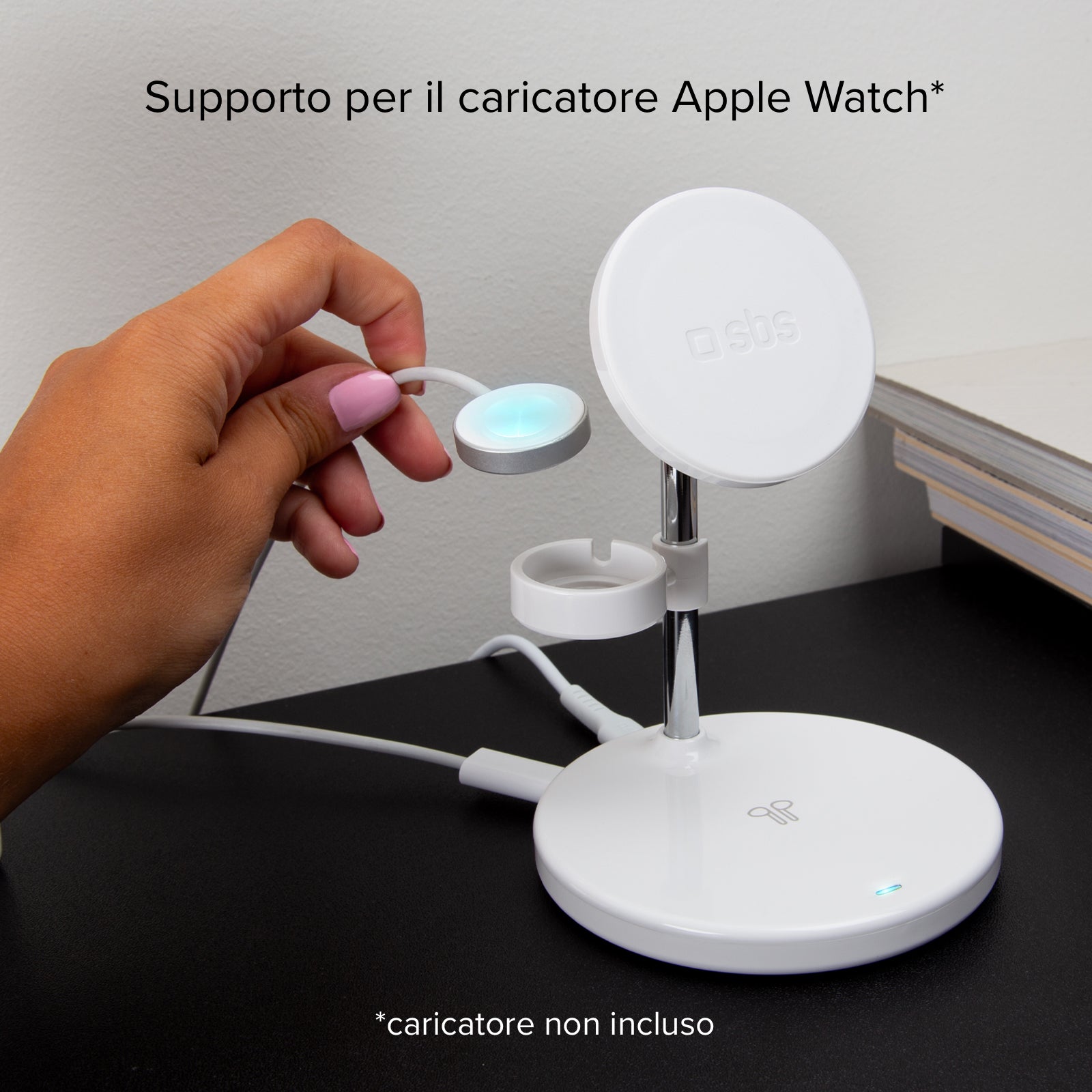 Stazione di ricarica wireless verticale 3 in 1