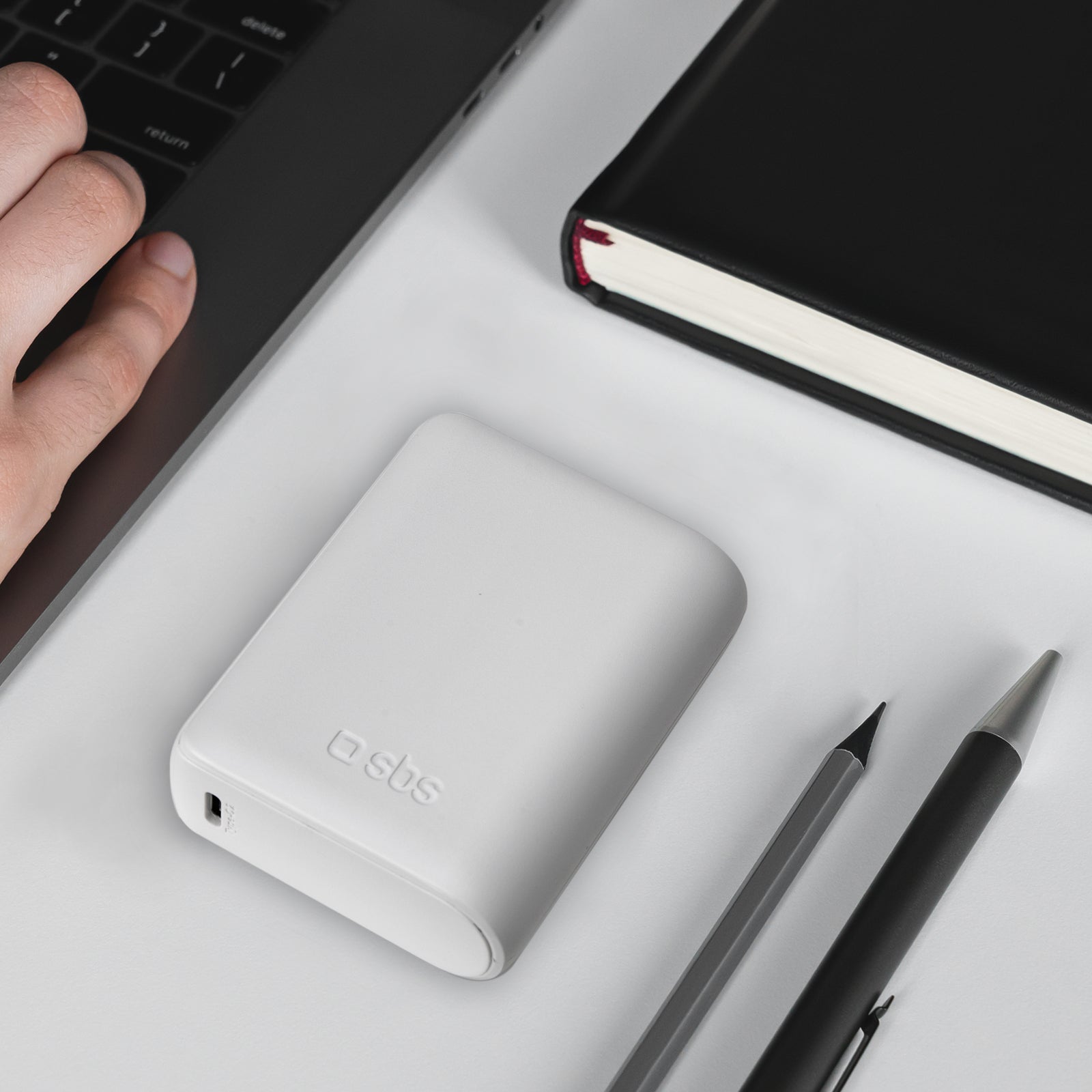 Power bank ultracompacta de 10000 mAh
